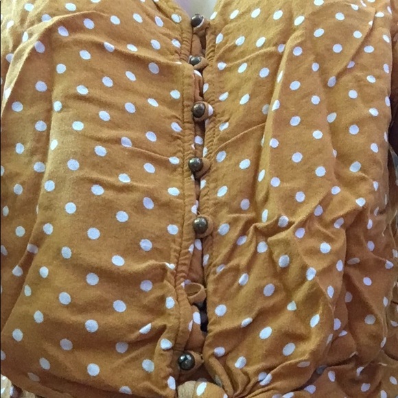 Buttoned t shirt - Picture 2 of 2